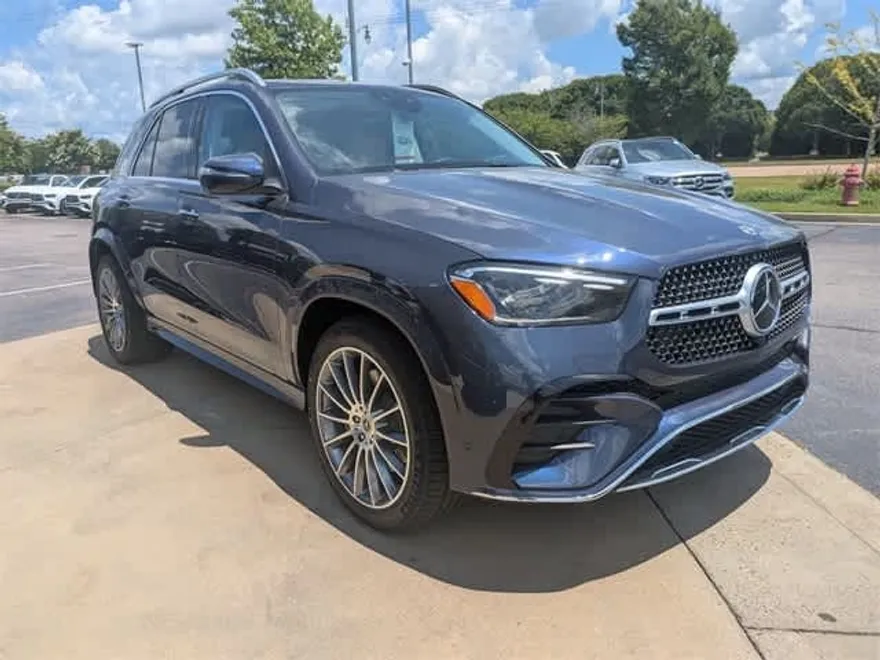 2025 Mercedes Benz GLE 350 4MATIC photo 1