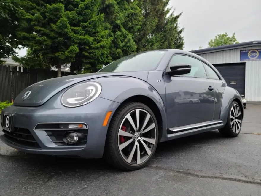 2015 Volkswagen Beetle R-Line photo 1
