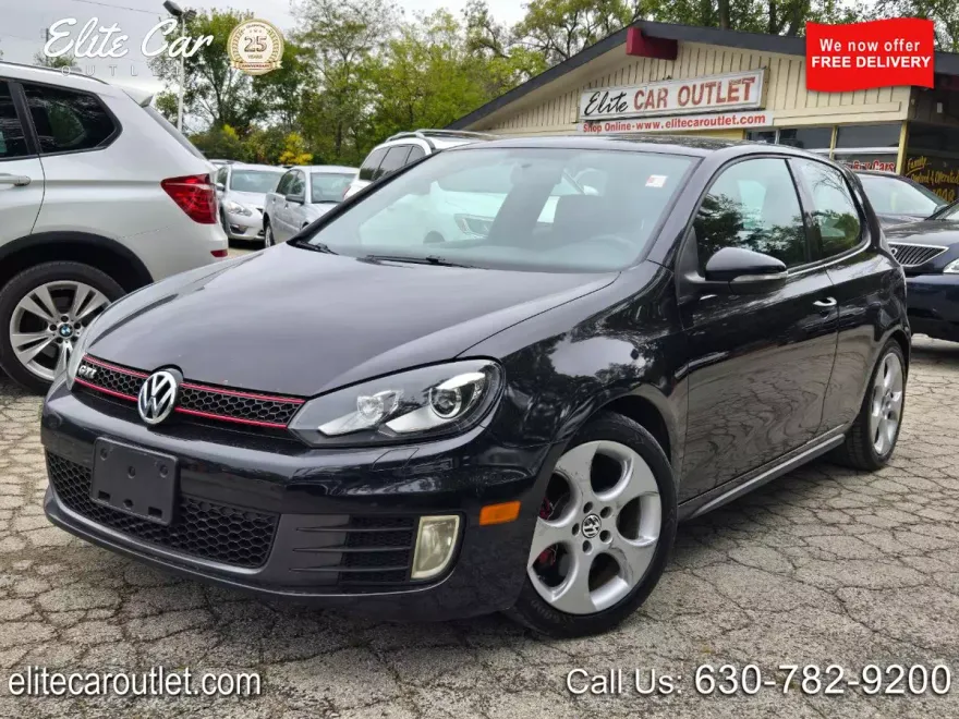 2010 Volkswagen Golf GTI photo 1