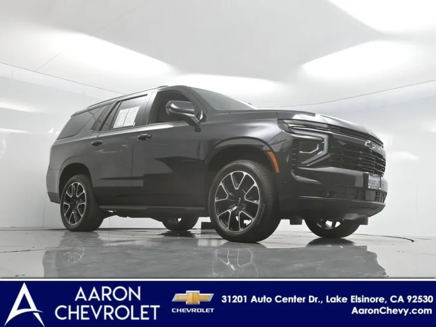 2025 Chevrolet Tahoe RST photo 1