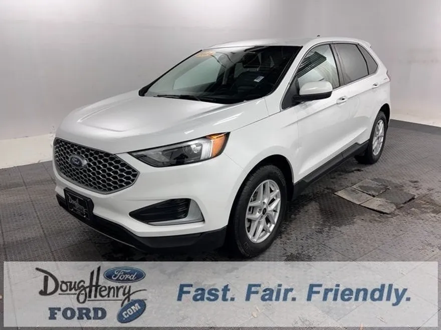 2024 Ford Edge SEL photo 1