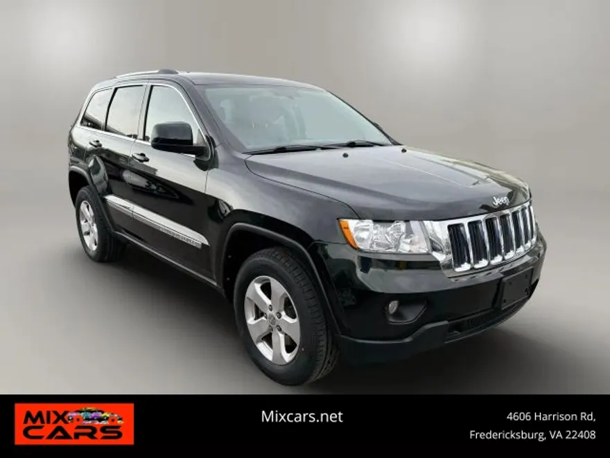 2012 Jeep Grand Cherokee Laredo Sport photo 1