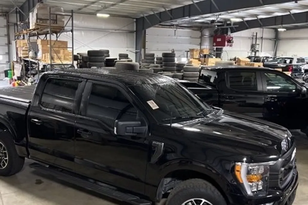 2023 Ford F-150 XLT photo 1