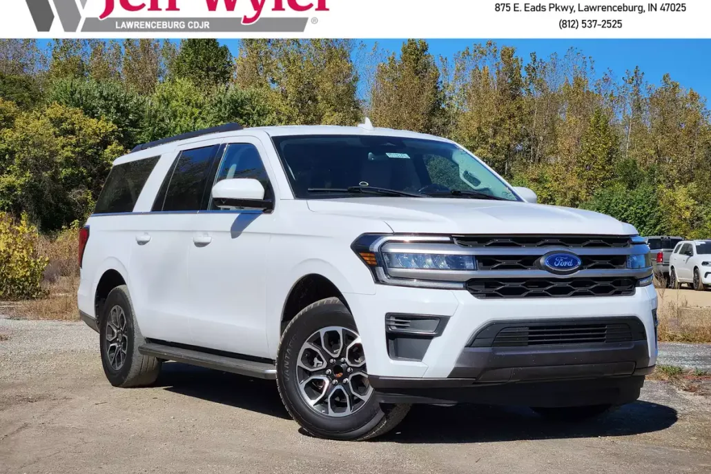 2023 Ford Expedition MAX XLT photo 1
