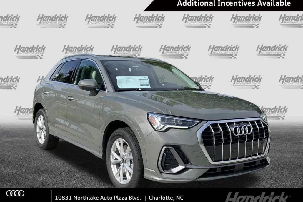2025 Audi Q3 S line Premium photo 1