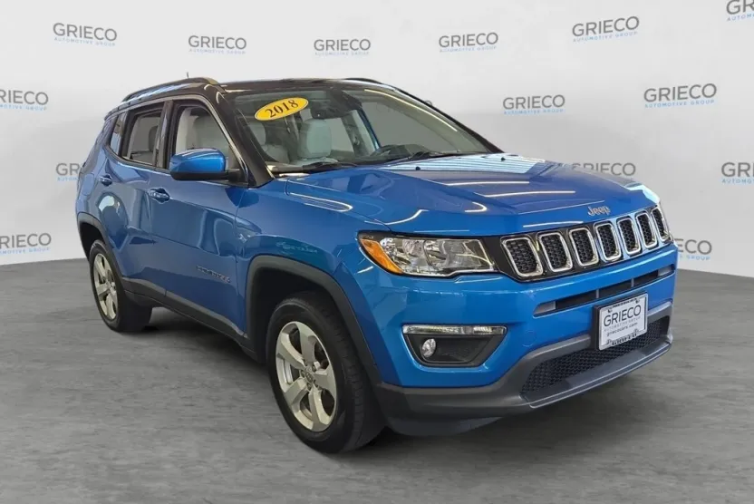 2018 Jeep Compass Latitude photo 1