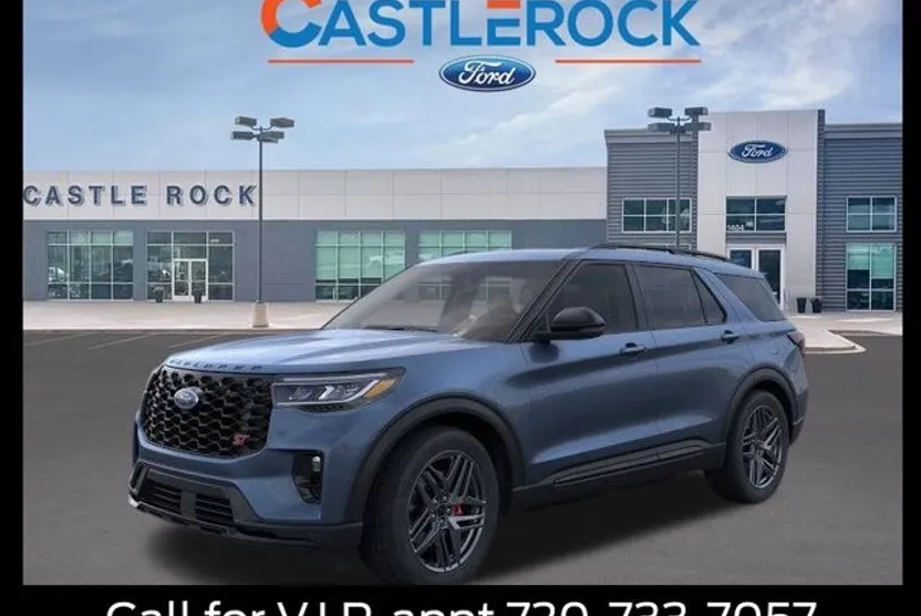 2025 Ford Explorer ST photo 1