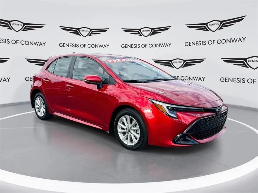 2024 Toyota Corolla SE photo 1