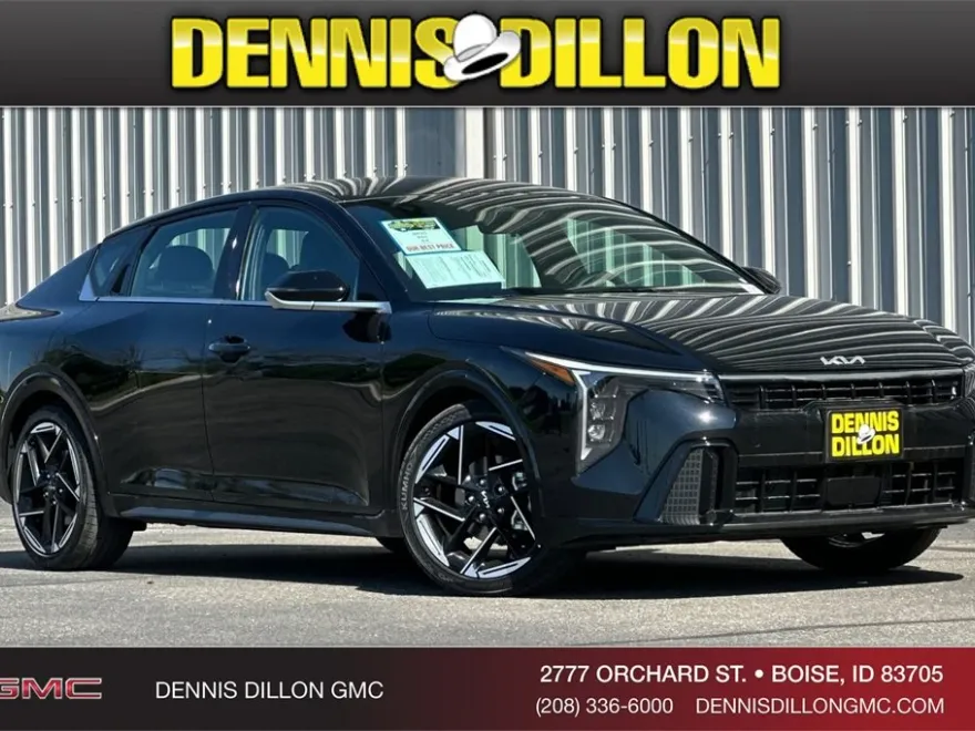 2025 Kia K4 GT-Line photo 1