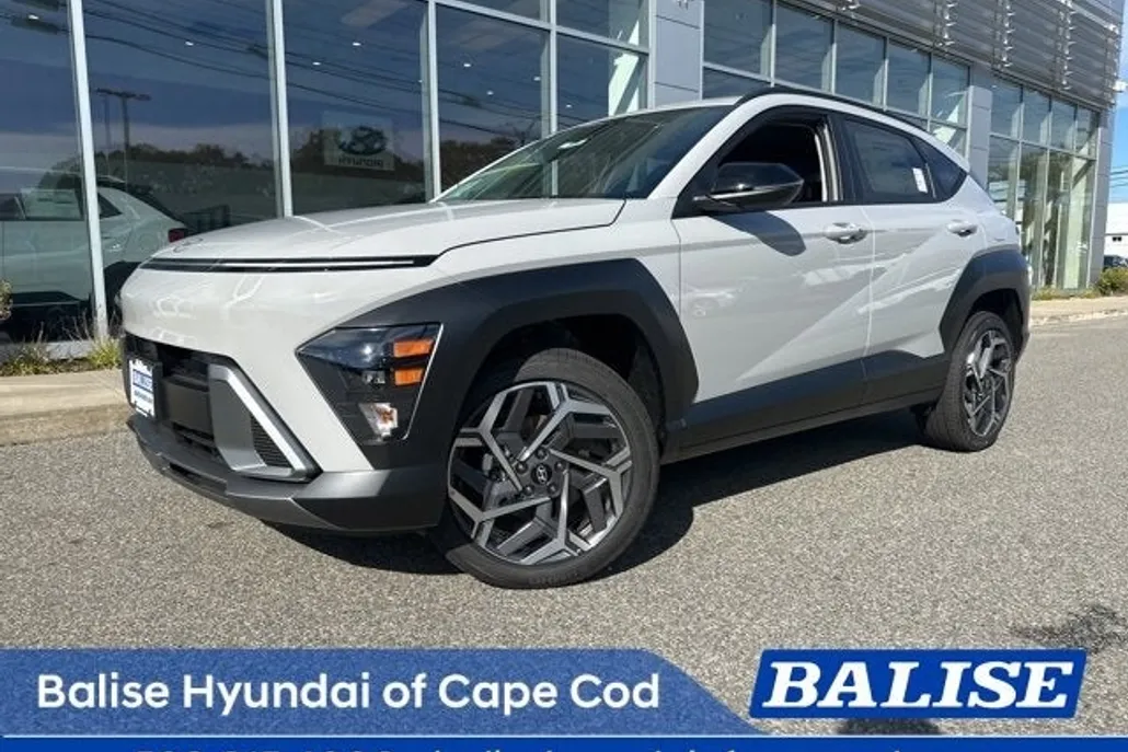 2026 Hyundai Kona SEL photo 1