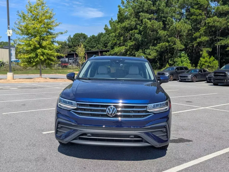 2024 Volkswagen Tiguan SE Wolfsburg Edition photo 1