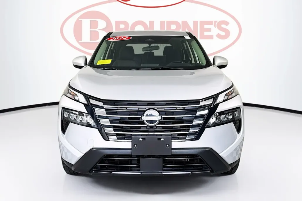 2024 Nissan Rogue SV AWD photo 1