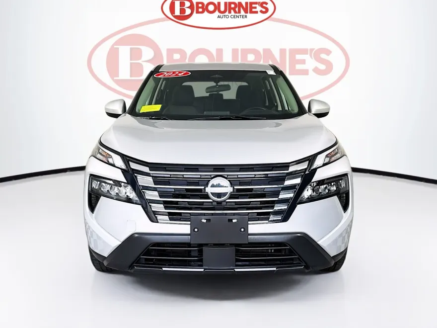 2024 Nissan Rogue SV AWD photo 1
