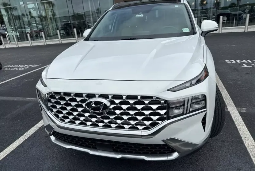2023 Hyundai Santa Fe SEL Premium photo 1