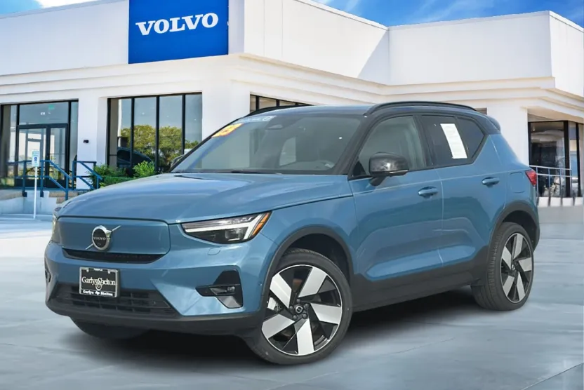 2023 Volvo XC40 Recharge Twin Motor AWD Ultimate photo 1