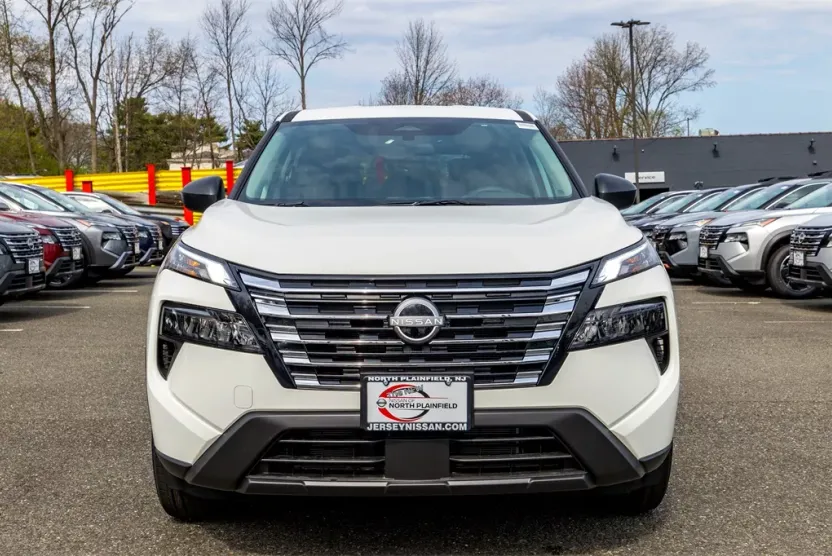 2025 Nissan Rogue S photo 1