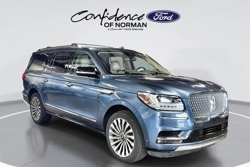 2019 Lincoln Navigator L Reserve photo 1
