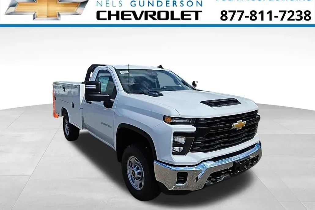2024 Chevrolet Silverado 2500HD photo 1