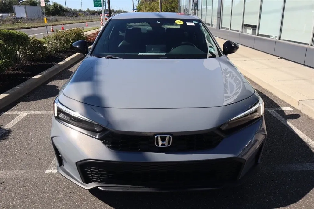 2025 Honda Civic Sport photo 1