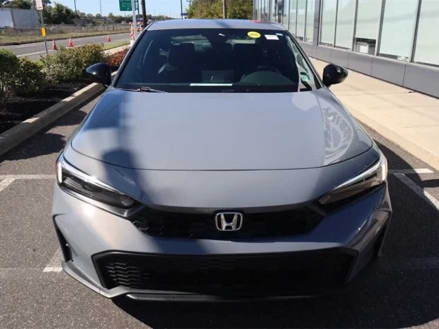 2025 Honda Civic Sport photo 1