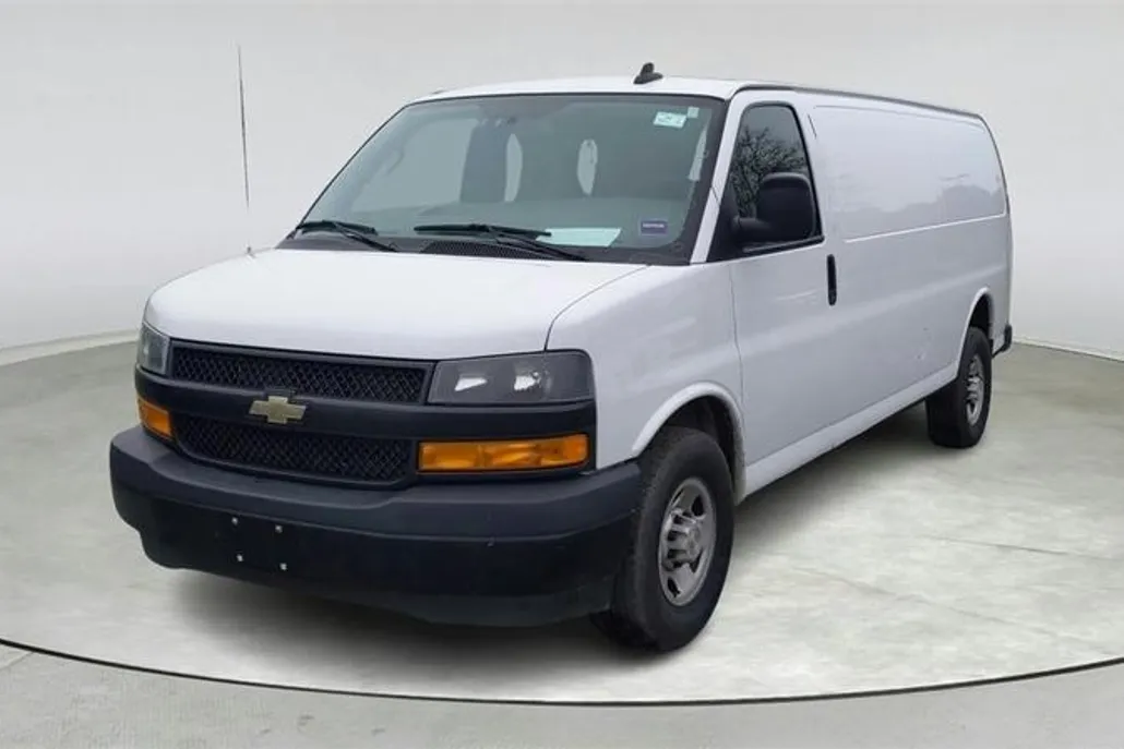 2019 Chevrolet Express 3500 Work Van photo 1