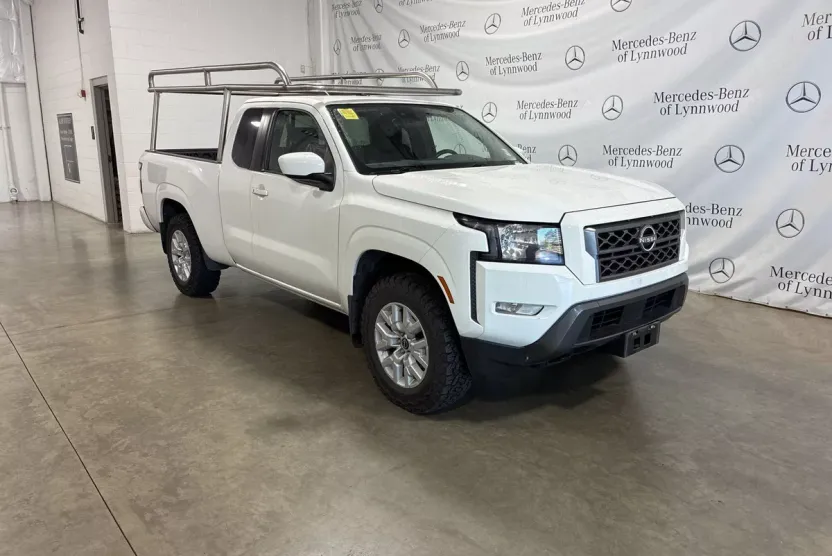 2023 Nissan Frontier SV photo 1
