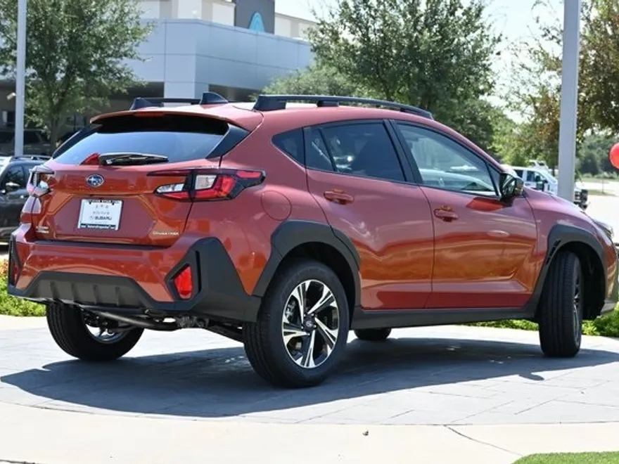 2025 Subaru Crosstrek Premium photo 1