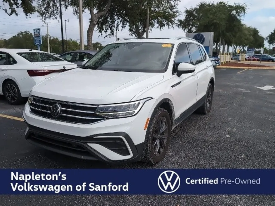 2022 Volkswagen Tiguan SE photo 1