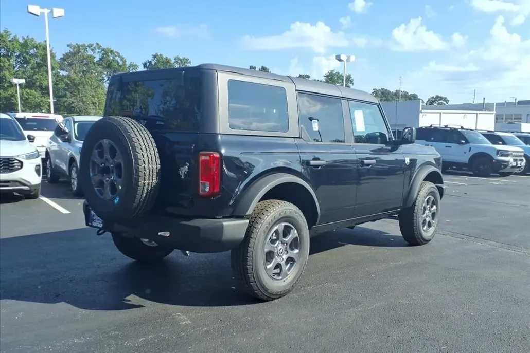 2025 Ford Bronco Big Bend photo 1