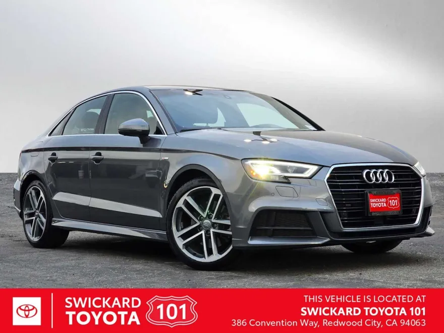 2019 Audi A3 Premium Plus photo 1