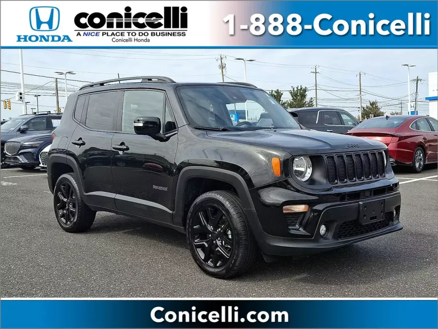 2022 Jeep Renegade Latitude photo 1