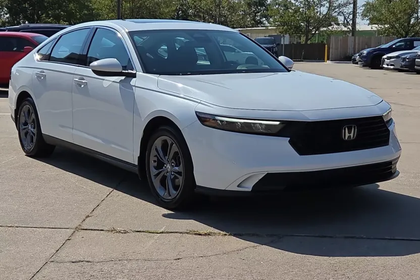 2024 Honda Accord EX photo 1
