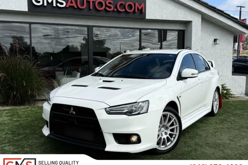 2015 Mitsubishi Lancer Evolution GSR photo 1