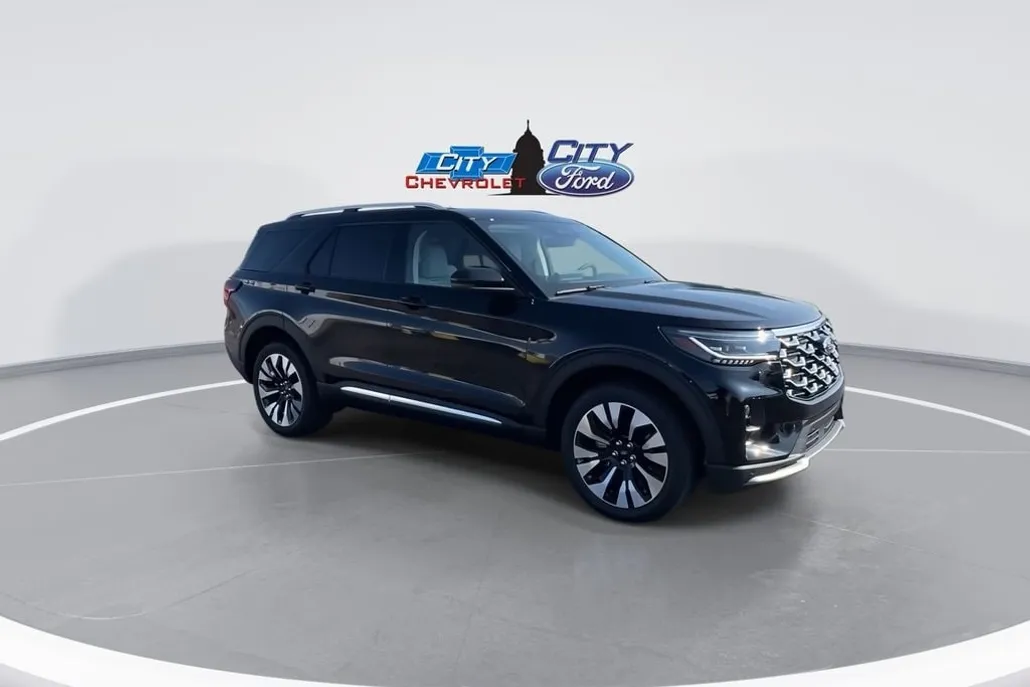 2025 Ford Explorer Platinum photo 1