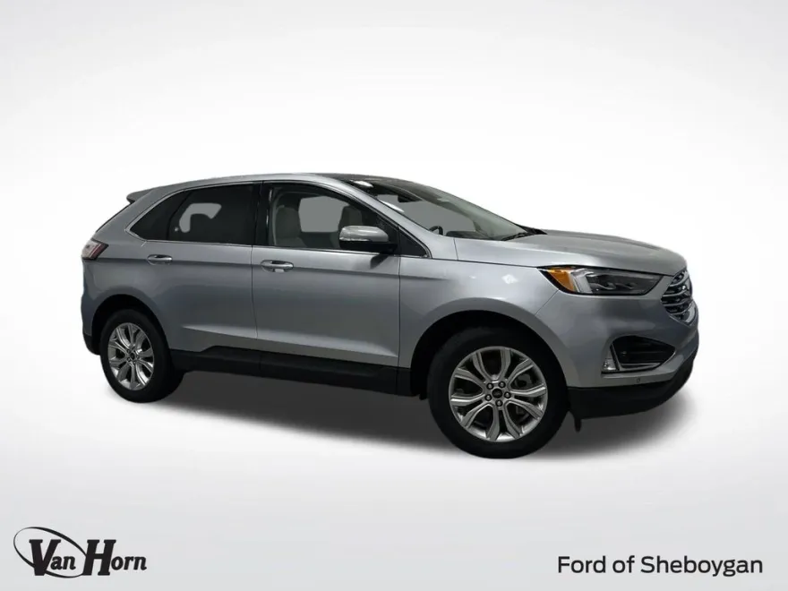 2024 Ford Edge Titanium photo 1