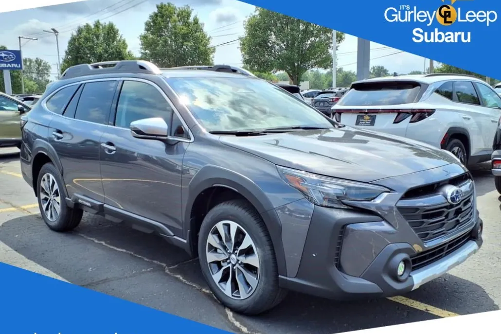 2025 Subaru Outback Touring XT photo 1