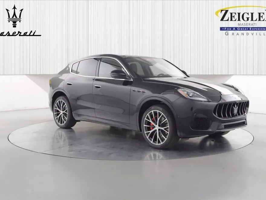 2025 Maserati Grecale photo 1