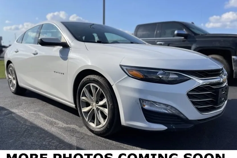 2021 Chevrolet Malibu 1LT photo 1