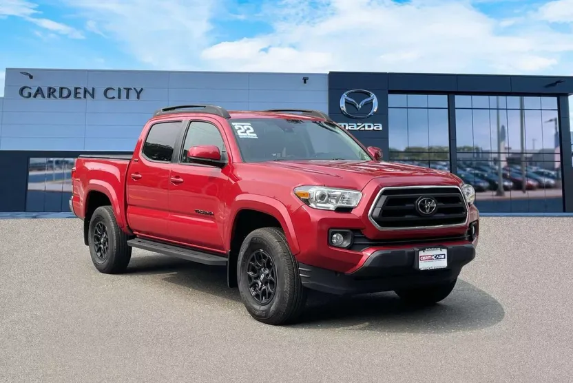 2022 Toyota Tacoma SR5 V6 photo 1