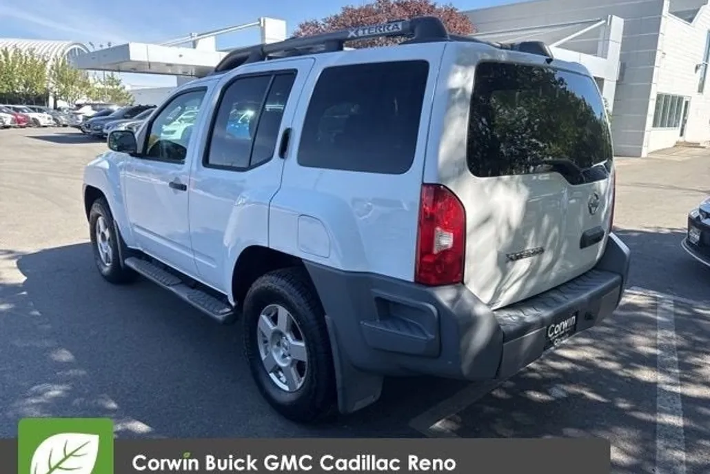 2008 Nissan Xterra S photo 1