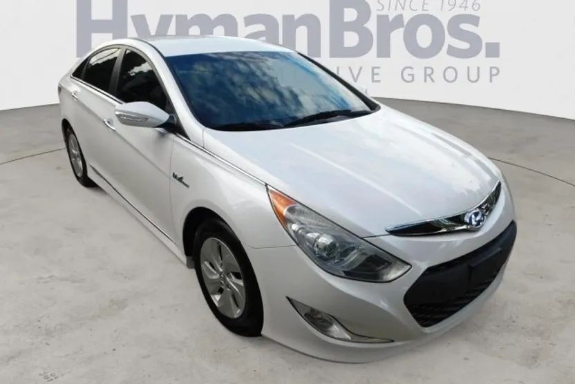 2015 Hyundai Sonata Hybrid photo 1