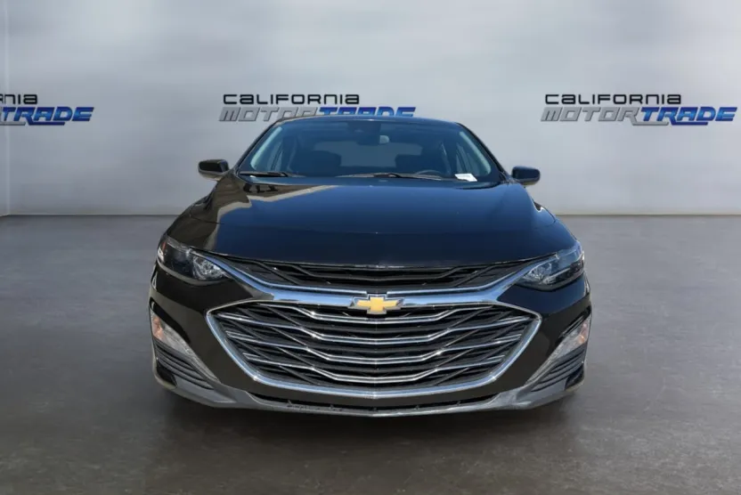 2023 Chevrolet Malibu 1LT photo 1