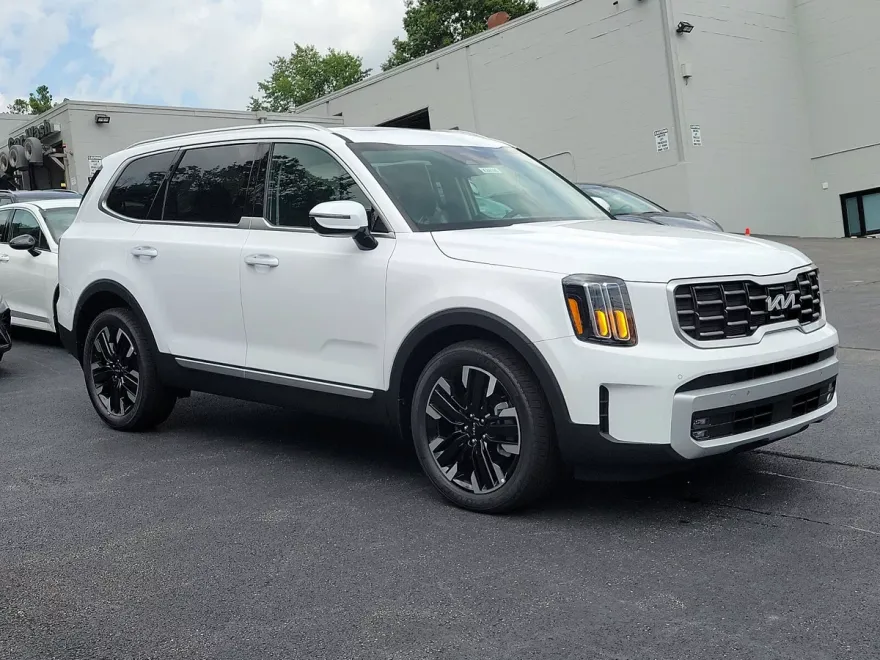 2024 Kia Telluride SX Prestige photo 1