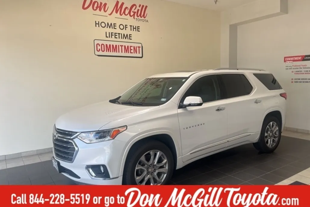 2019 Chevrolet Traverse Premier photo 1