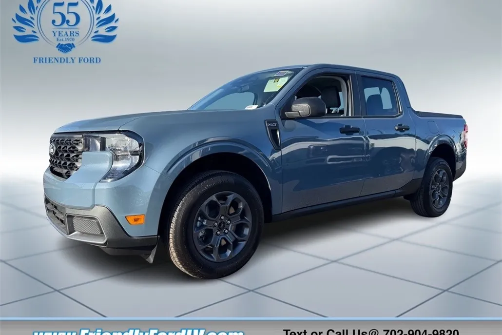 2025 Ford Maverick XLT photo 1