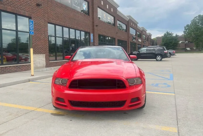 2014 Ford Mustang GT Premium photo 1