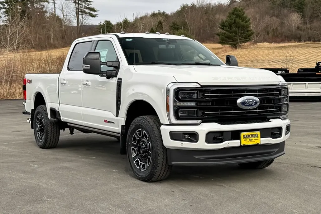 2025 Ford F-350 photo 1