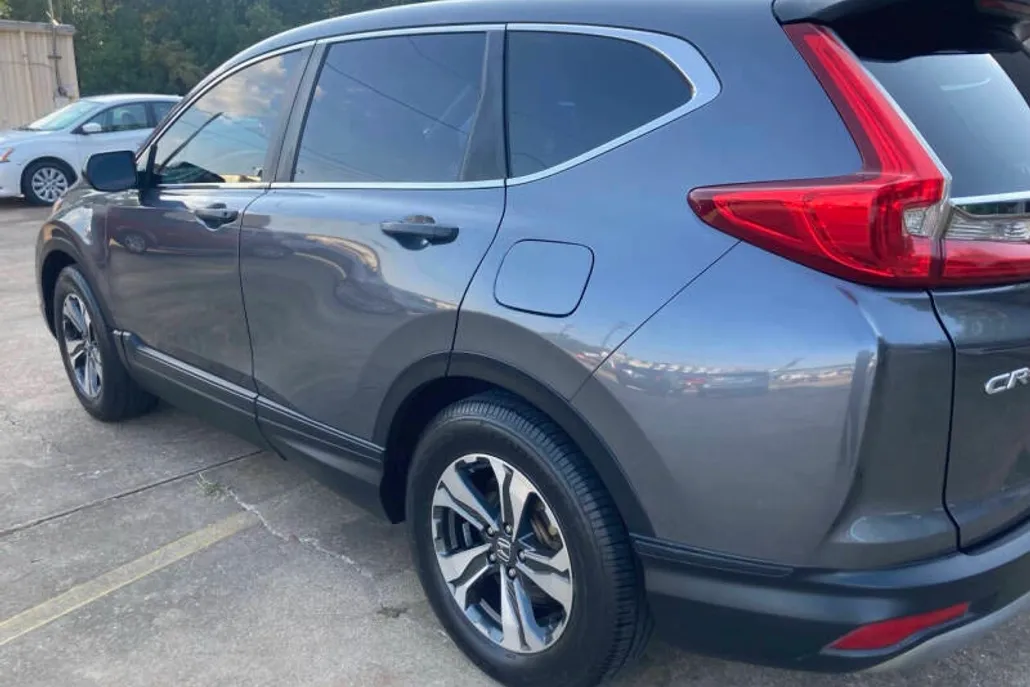 2018 Honda CR-V LX photo 1