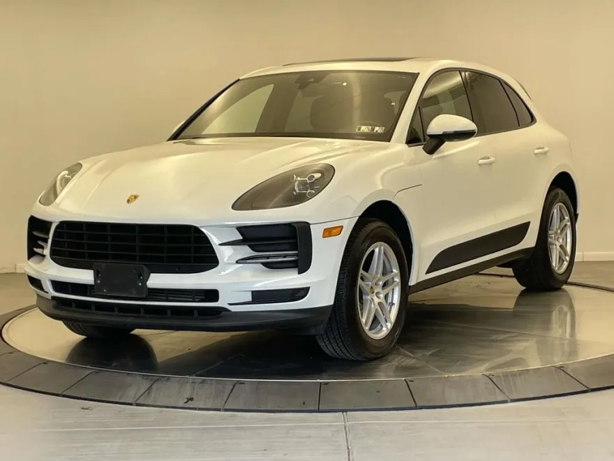 2020 Porsche Macan Base photo 1