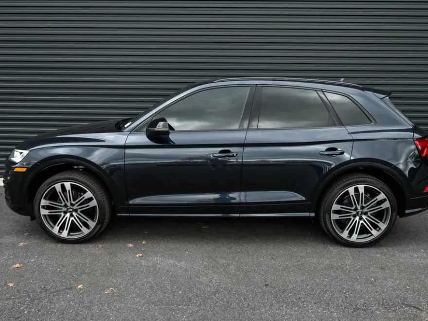 2020 Audi SQ5 Premium Plus photo 1